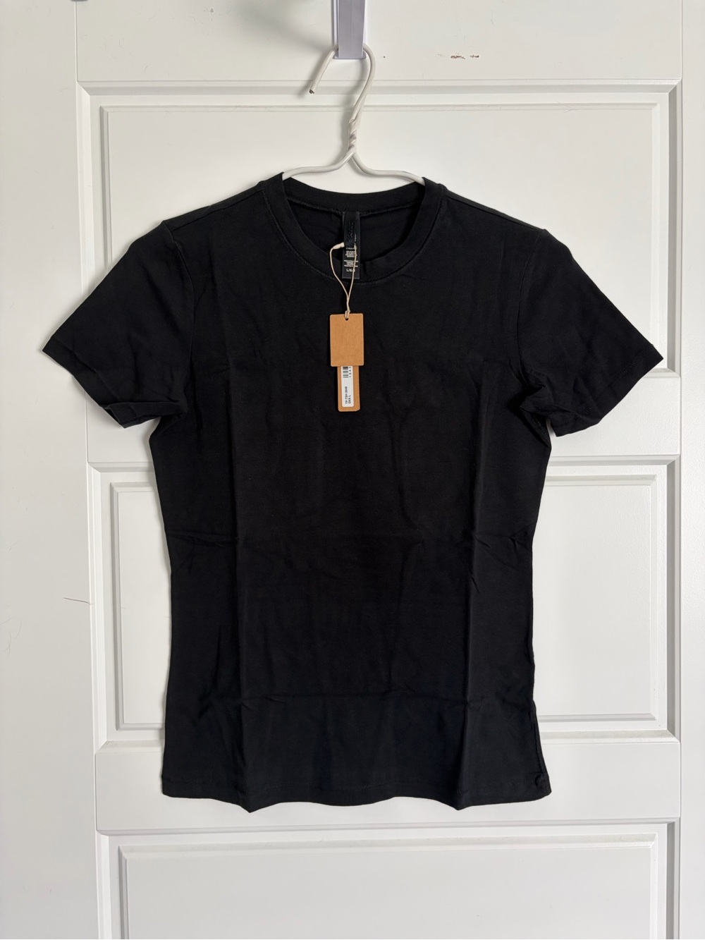 SKIMS Fits Everybody T-shirt